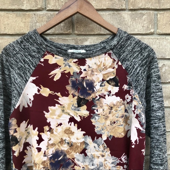 Éloges: floral tunic top - Picture 6 of 10